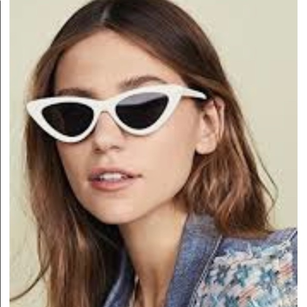 Le Specs by Adam Selman The Last Lolita in White - Picture 5 of 12